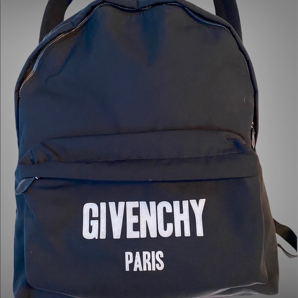 Givenchy backpack - Picture 1 of 4